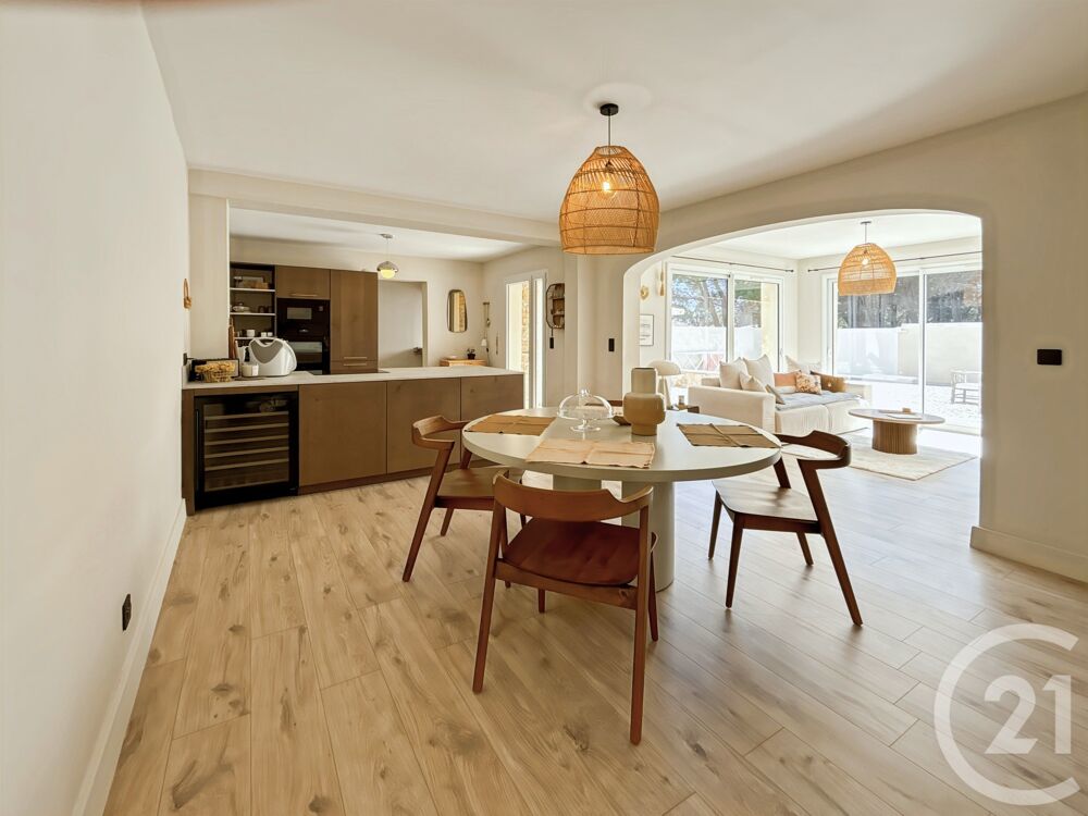 vente Appartement - 5 pièce(s) - 322 m² Calvi (20260)