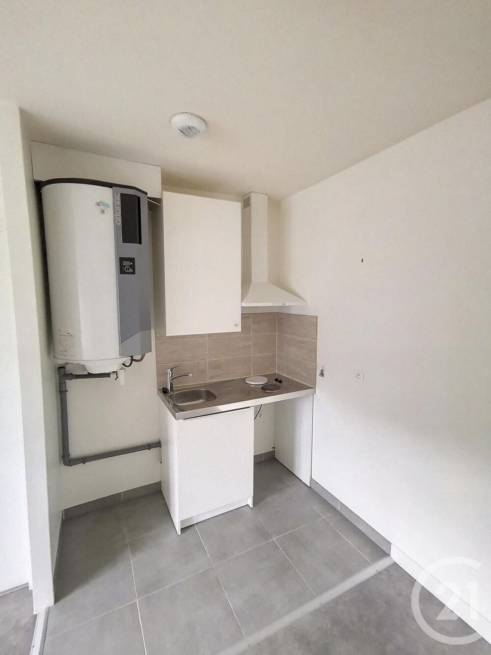 location Appartement - 2 pièce(s) - 32 m² Sevran (93270)
