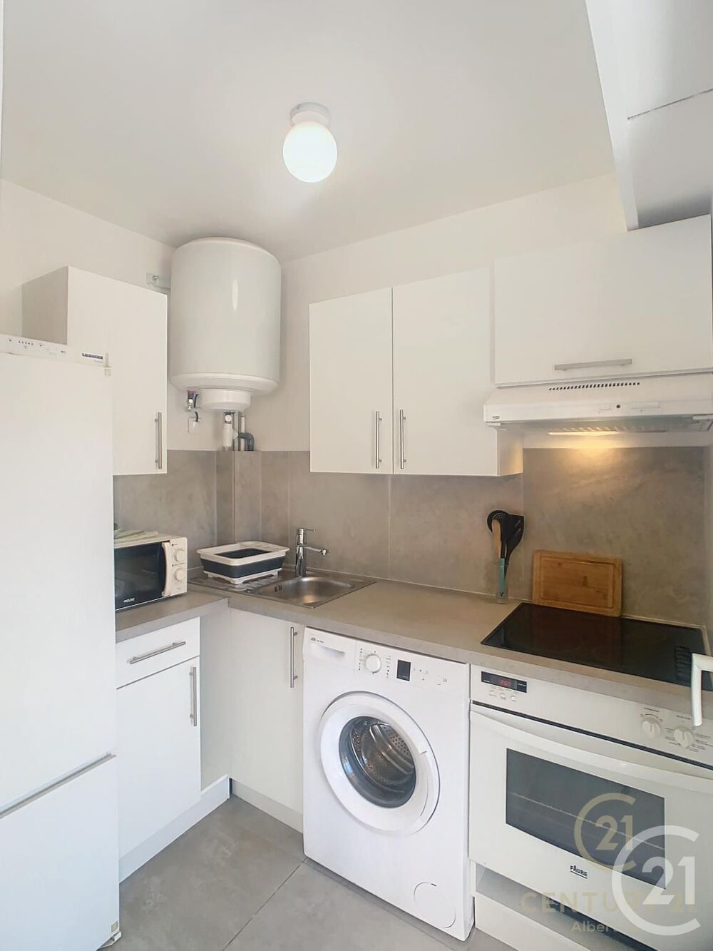 location Appartement - 1 pièce(s) - 26 m² Vallauris (06220)