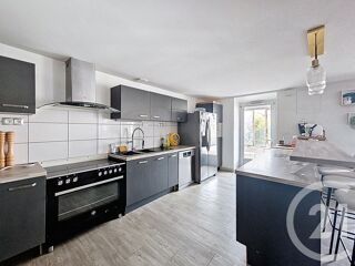vente Maison - 6 pièce(s) - 138 m² Chasseneuil-du-Poitou (86360)