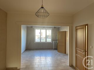  Maison à louer 5 pièces 140 m²