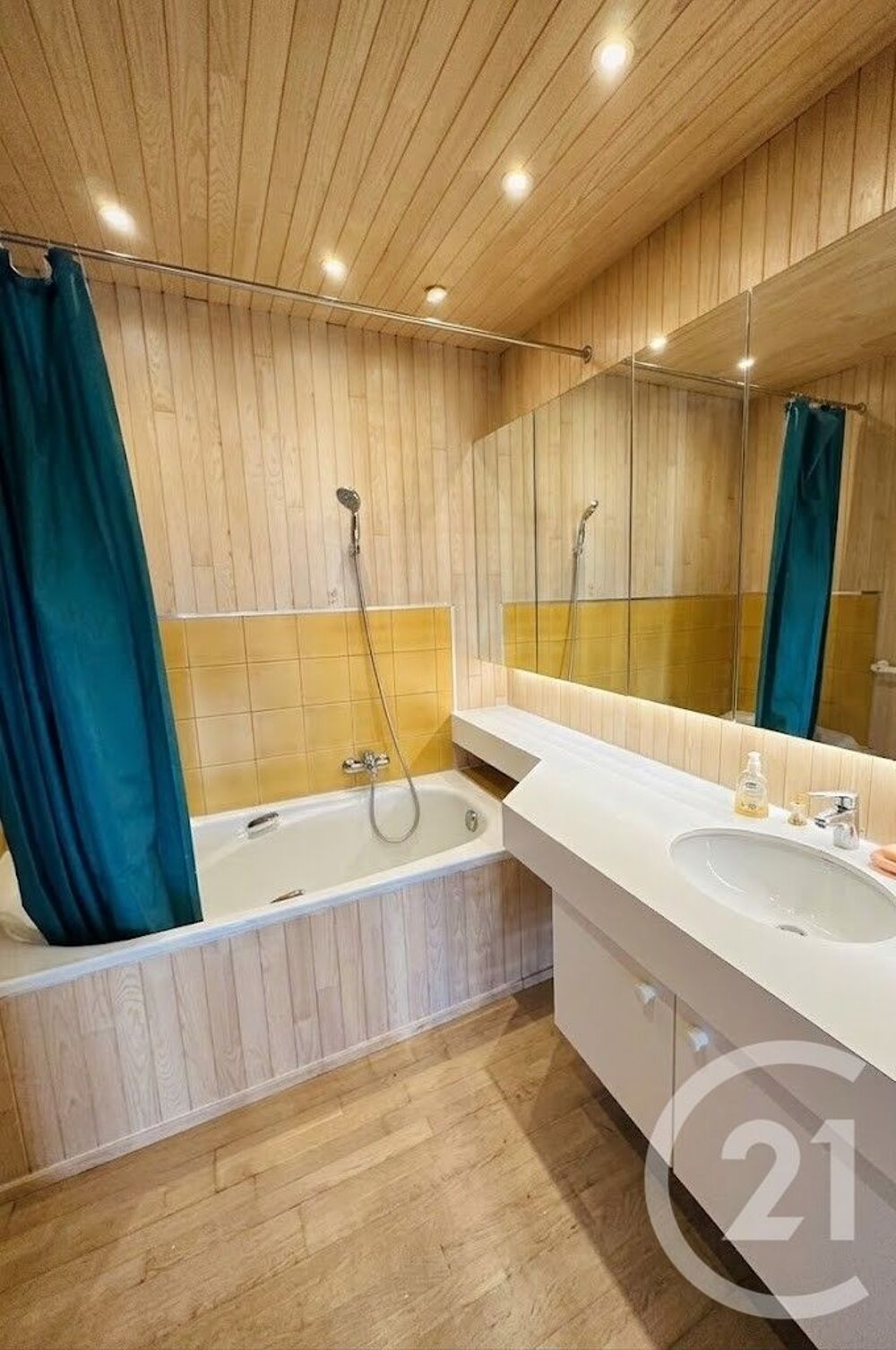 vente Appartement - 3 pièce(s) - 96 m² Alès (30100)