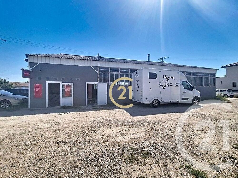 vente Autres - 330 m² Grans (13450)