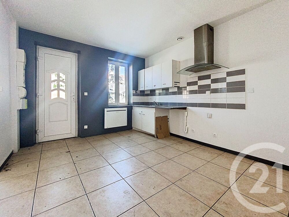 vente Maison - 3 pièce(s) - 103 m² Saint-Pourçain-sur-Sioule (03500)