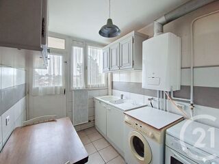  Appartement � vendre 5 pi�ces 82 m�