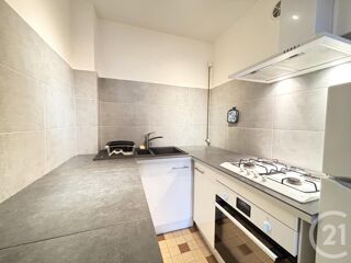  Appartement à louer 2 pièces 34 m²