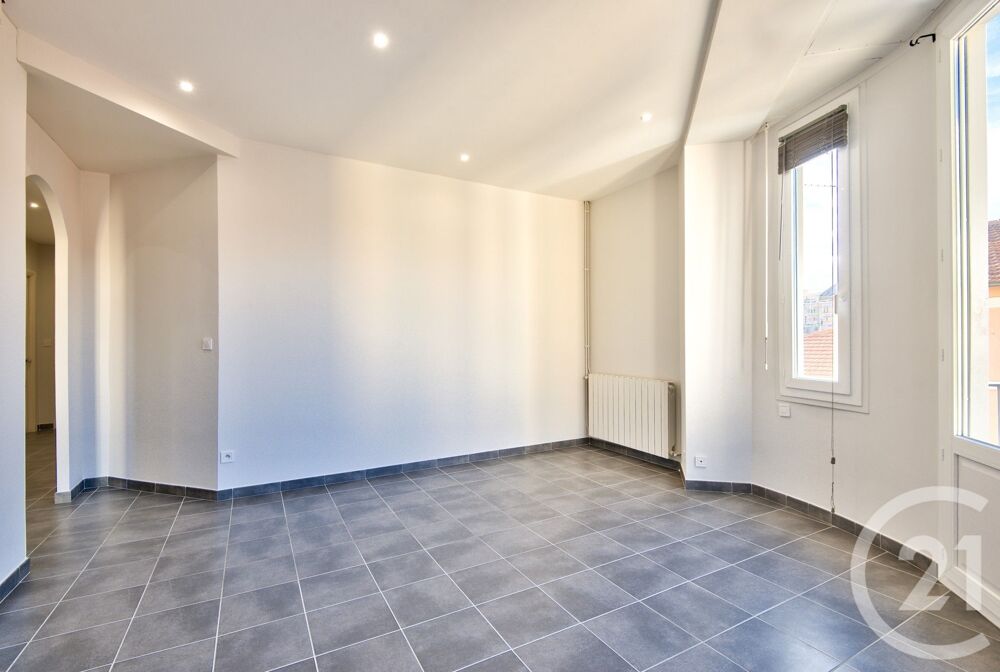 vente Appartement - 3 pièce(s) - 65 m² Nice (06300)