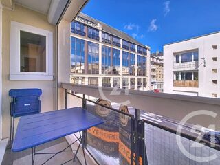  Appartement à louer 5 pièces 86 m²
