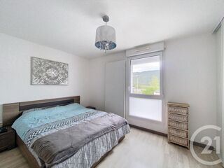  Appartement à louer 2 pièces 48 m²