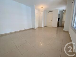  Appartement à louer 1 pièce 25 m²