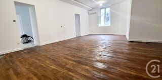  Maison  vendre 6 pices 270 m