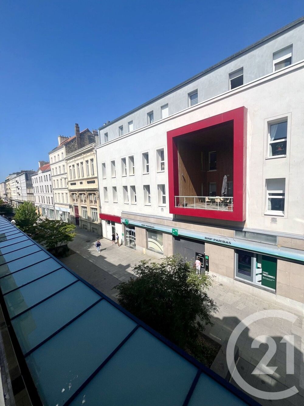 *À vendre : Appartement avec terrasse privative au c½ur ....