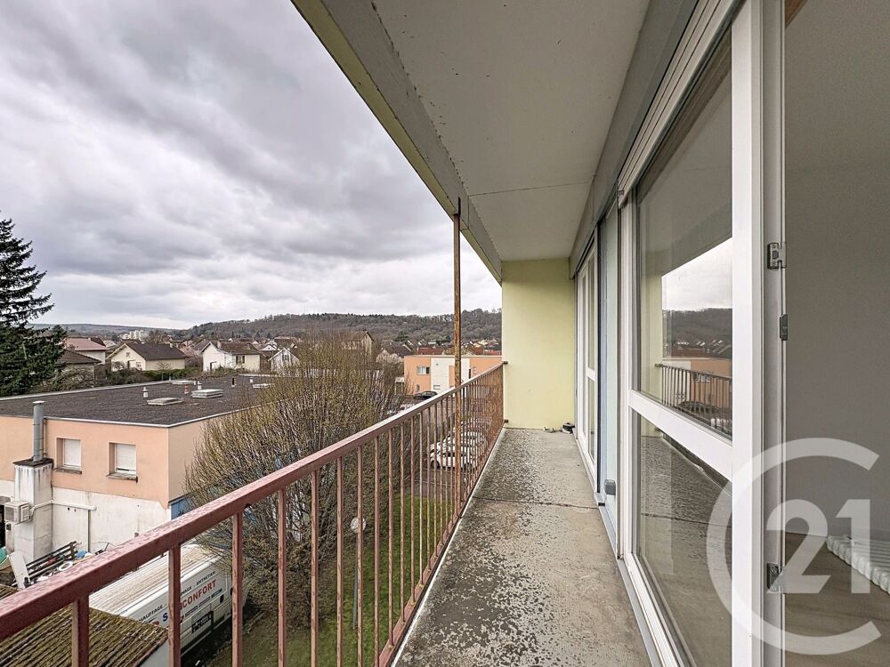 location Appartement - 3 pièce(s) - 61 m² Valentigney (25700)