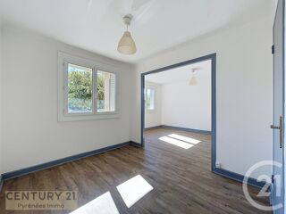  Appartement à louer 3 pièces 66 m²