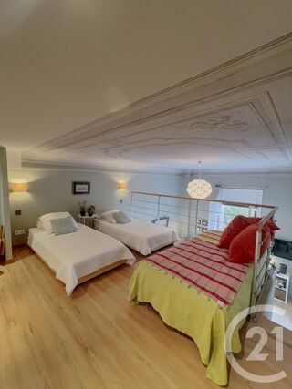  Appartement à louer 3 pièces 64 m²