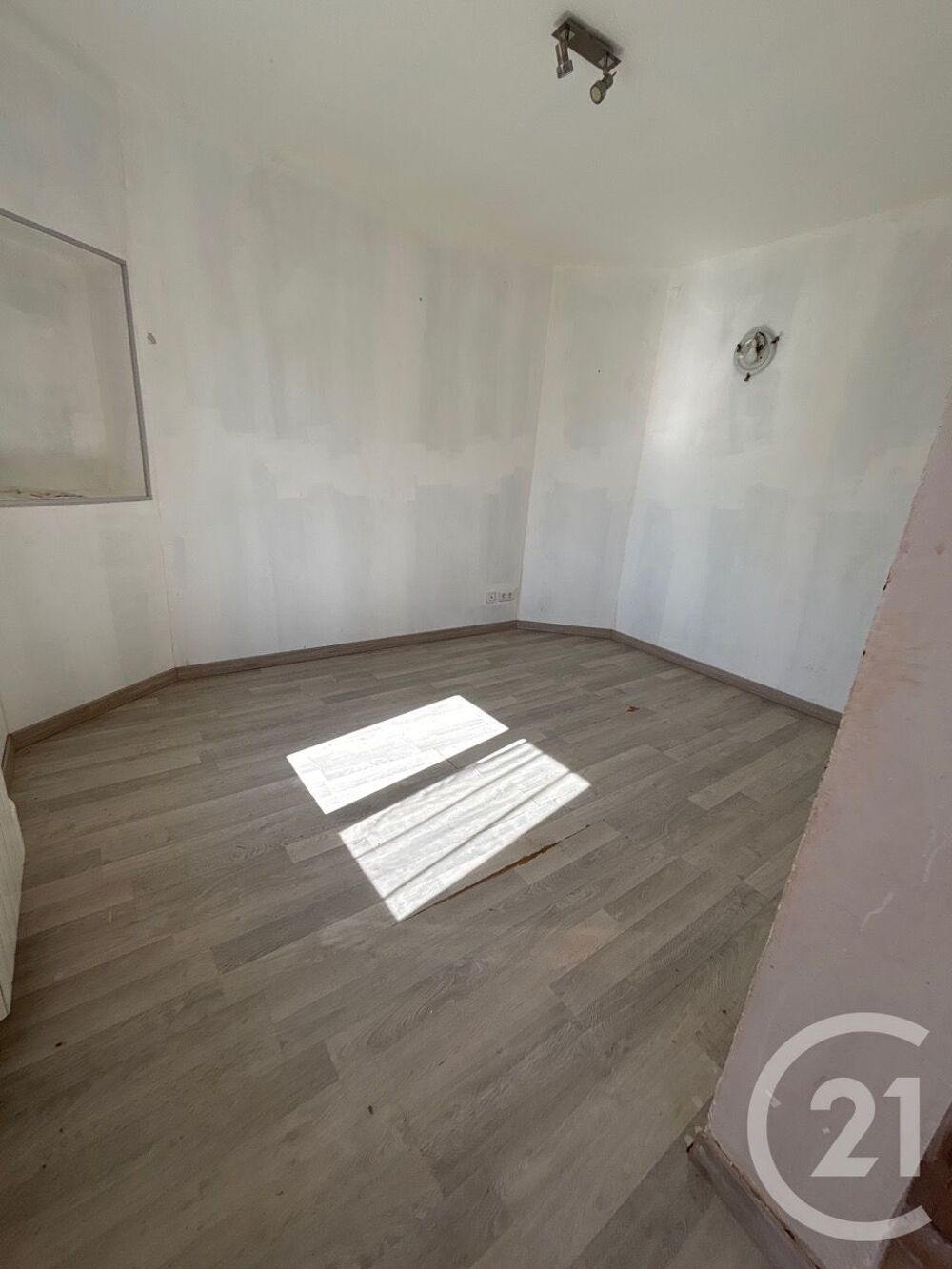 vente Maison - 3 pièce(s) - 53 m² Gauchy (02430)