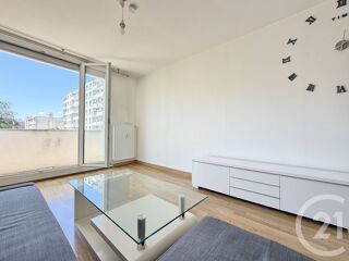  Appartement à louer 3 pièces 69 m²