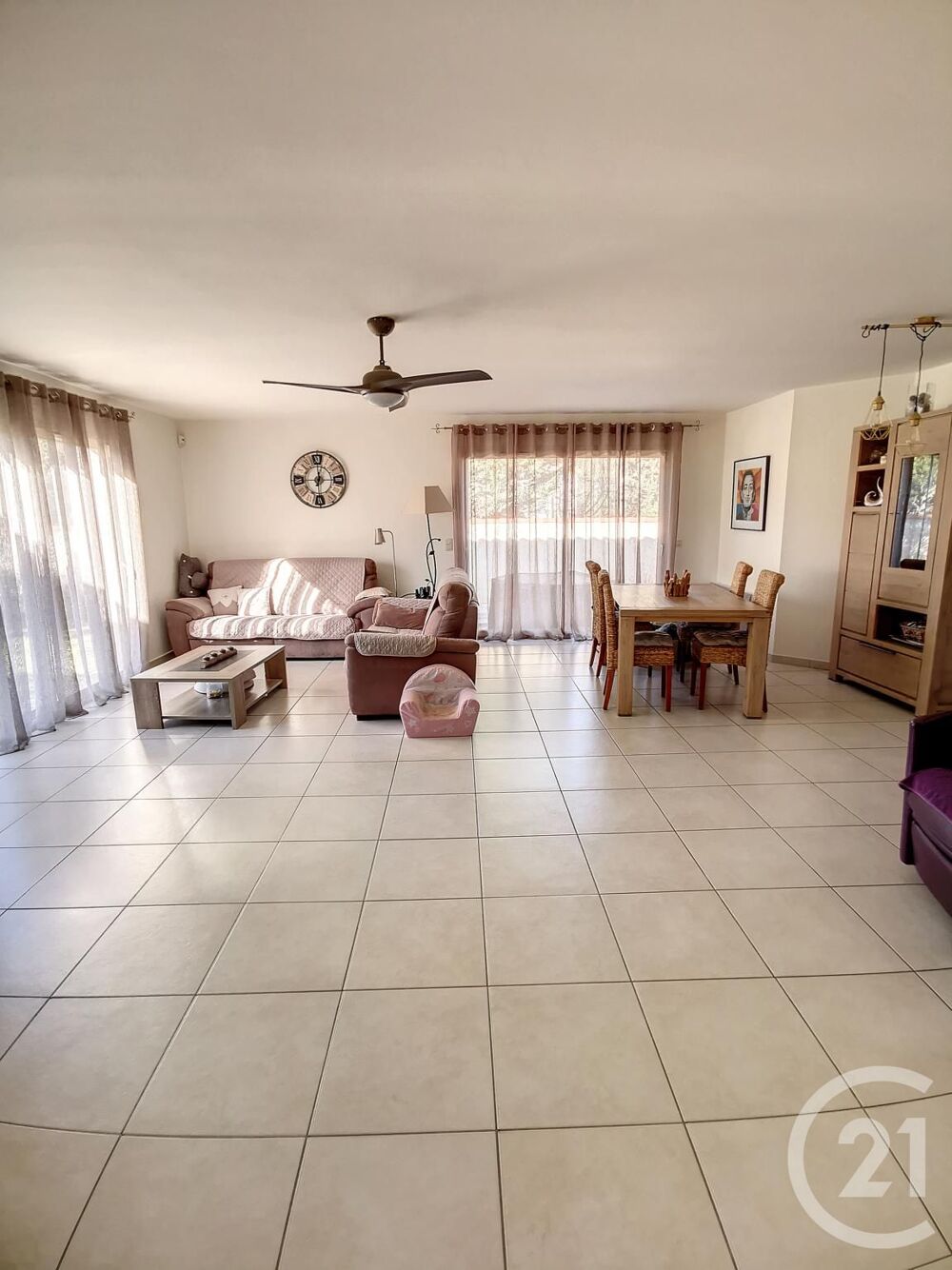 location Maison - 6 pièce(s) - 157 m² Brouilla (66620)