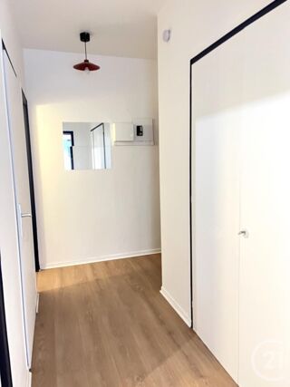  Appartement à louer 1 pièce 30 m²