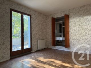  Maison  vendre 4 pices 190 m