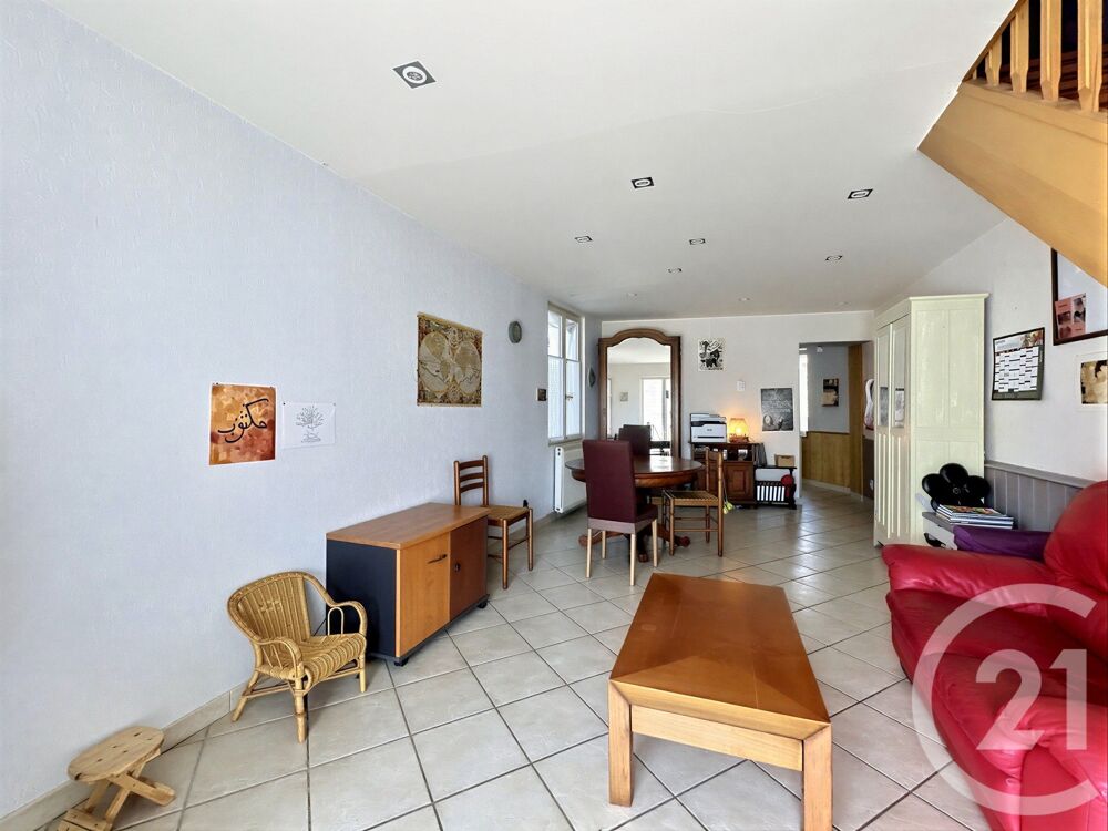 Maison 5 pièces 240 m² · à Grigny · 240 m² · 275 000 €
