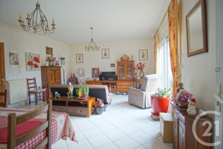  Maison � vendre 7 pi�ces 247 m�