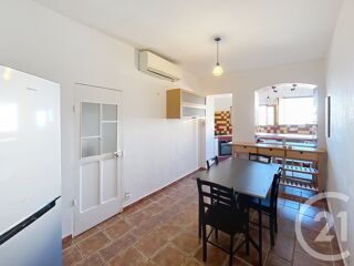  Appartement à louer 4 pièces 83 m²