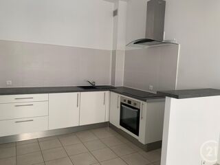  Appartement à louer 2 pièces 49 m²