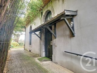  Maison à louer 8 pièces 93 m²