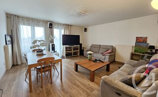  Appartement � vendre 4 pi�ces 243 m�