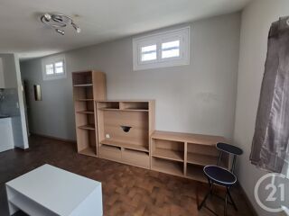  Appartement à louer 1 pièce 21 m²