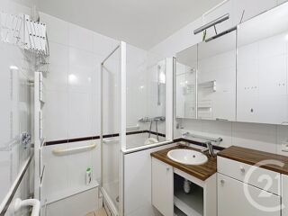  Appartement à louer 3 pièces 61 m²