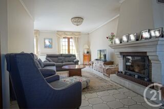  Maison  vendre 6 pices 213 m