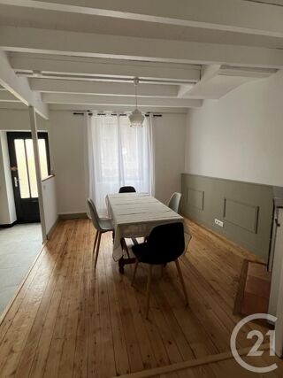  Maison à louer 3 pièces 72 m²