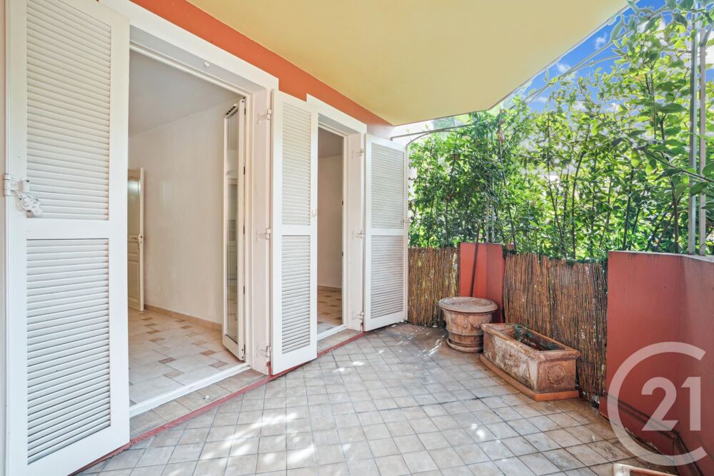 � vendre  Appartement Saint-Jean-Cap-Ferrat (06230)