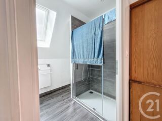  Appartement � vendre 4 pi�ces 200 m�