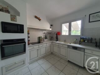  Maison  vendre 6 pices 198 m