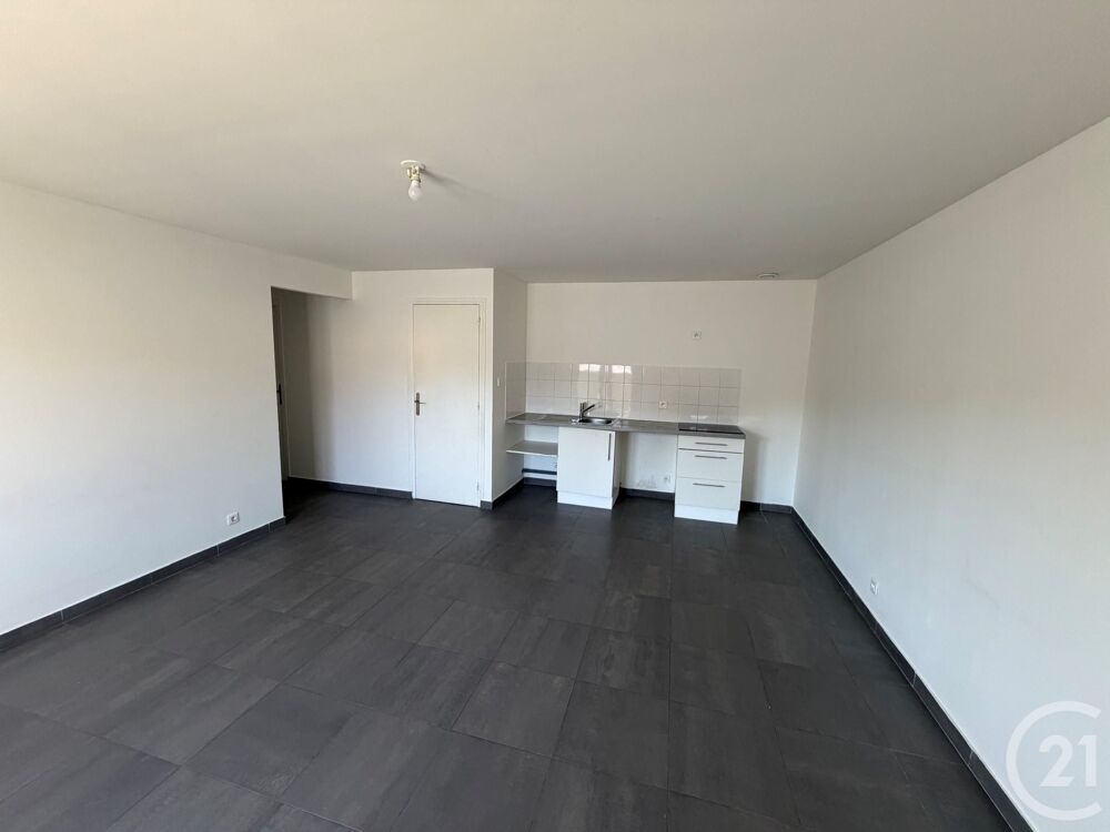 location Appartement - 2 pièce(s) - 52 m² Fosses (95470)