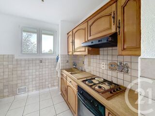  Appartement � louer 4 pi�ces 78 m�