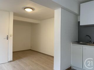 location Appartement - 2 pièce(s) - 32 m² Fontainebleau (77300)
