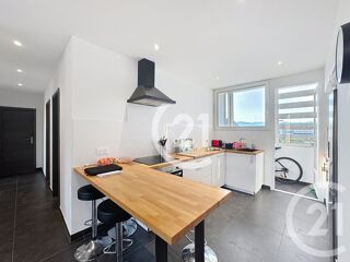  Appartement à vendre 5 pièces 92 m²