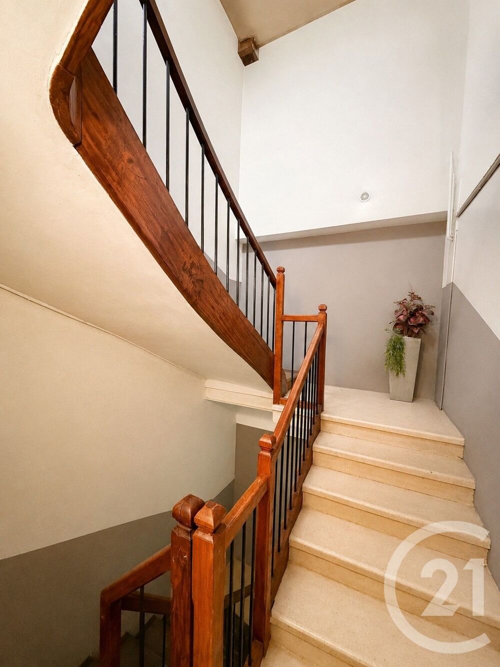 vente Appartement - 2 pièce(s) - 45 m² Villefranche-sur-Saône (69400)