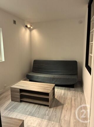  Appartement à louer 1 pièce 19 m²