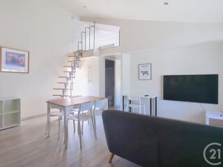  Appartement à louer 2 pièces 38 m²