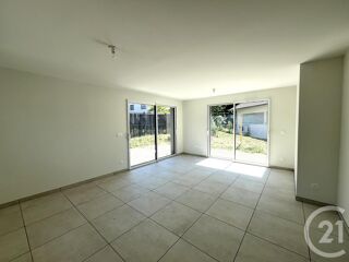  Appartement à louer 4 pièces 76 m²
