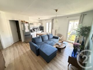  Appartement � louer 4 pi�ces 75 m�