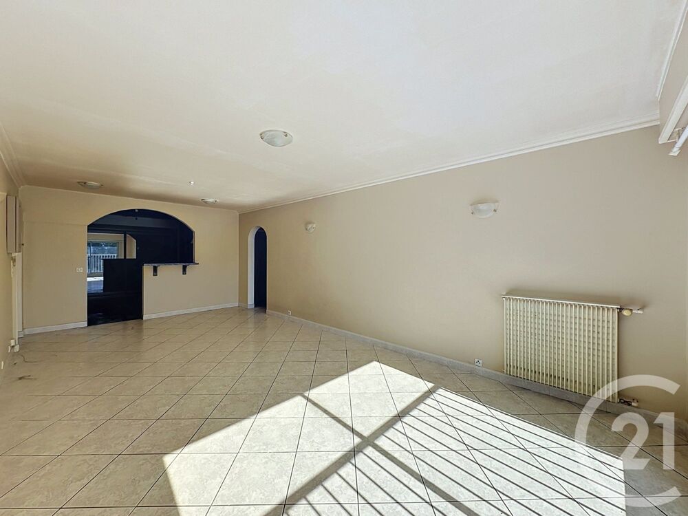 vente Appartement - 4 pièce(s) - 79 m² Vénissieux (69200)