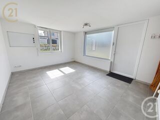  Maison � vendre 6 pi�ces 242 m�