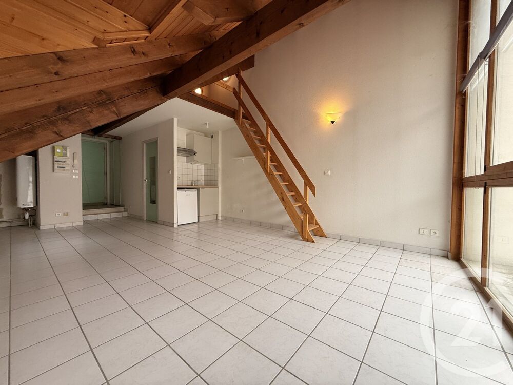 location Appartement - 1 pièce(s) - 42 m² Besançon (25000)