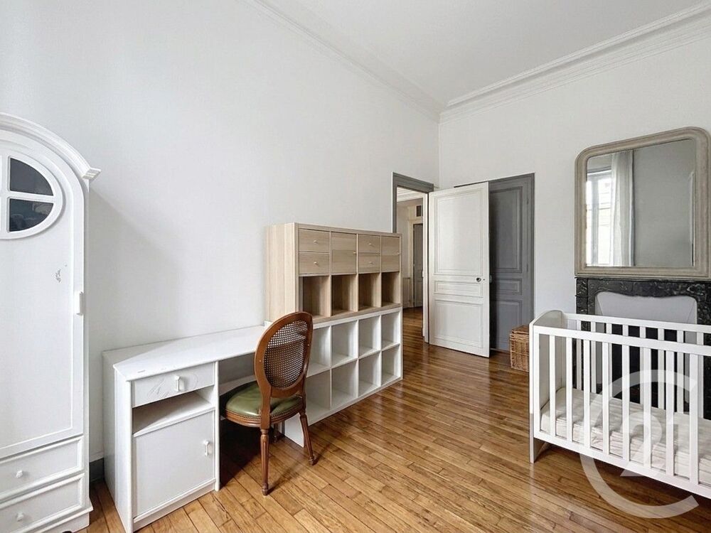 vente Maison - 8 pièce(s) - 220 m² Rennes (35000)